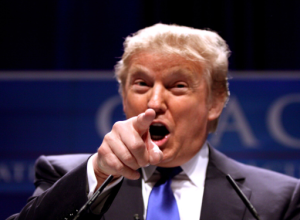 Uno schiaffo a Trump: la Camera boccia a maggioranza il prosieguo dell'intervento in Iran